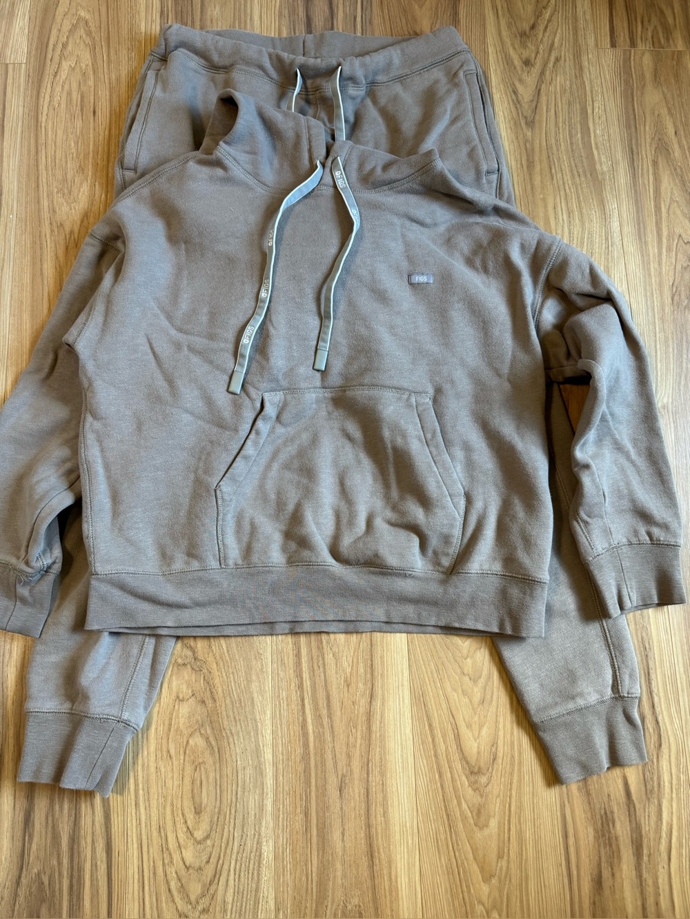 Figs Men's/women’s Taupe 2piece Hoodie with Drawstring